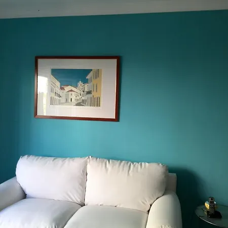 Casa Tricolor Vila
